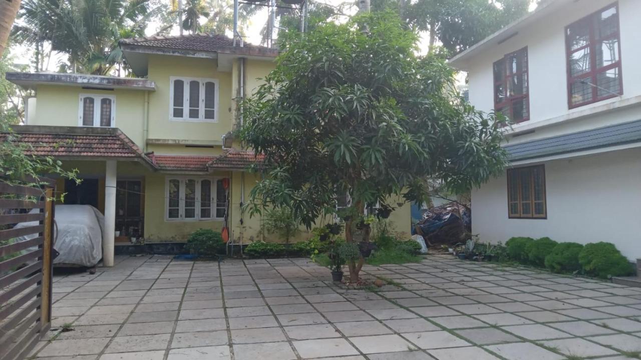 GreenChromide Homestays Mundrothuruth Buitenkant foto